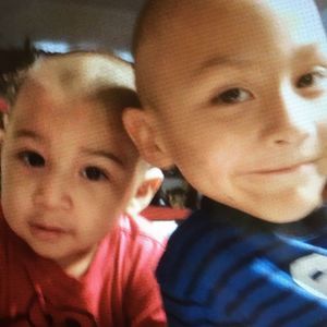 Meet your Posher, Flores